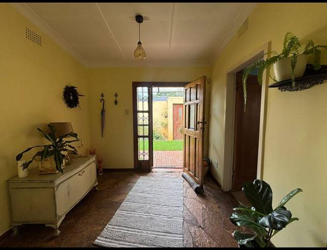 3 BEDROOM HOUSE FOR SALE IN WESTDENE